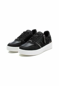 XTI Zapatillas - black