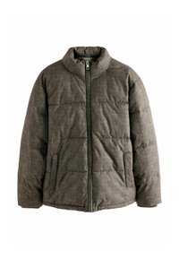 Vaatteet, jotka on valmistettu tummasta harmaasta kankaasta, jossa on pehmustettu takki, korkea kaulus, vetoketjusuljenta ja sivutaskut; tikattu pinta vaakasaumoin.