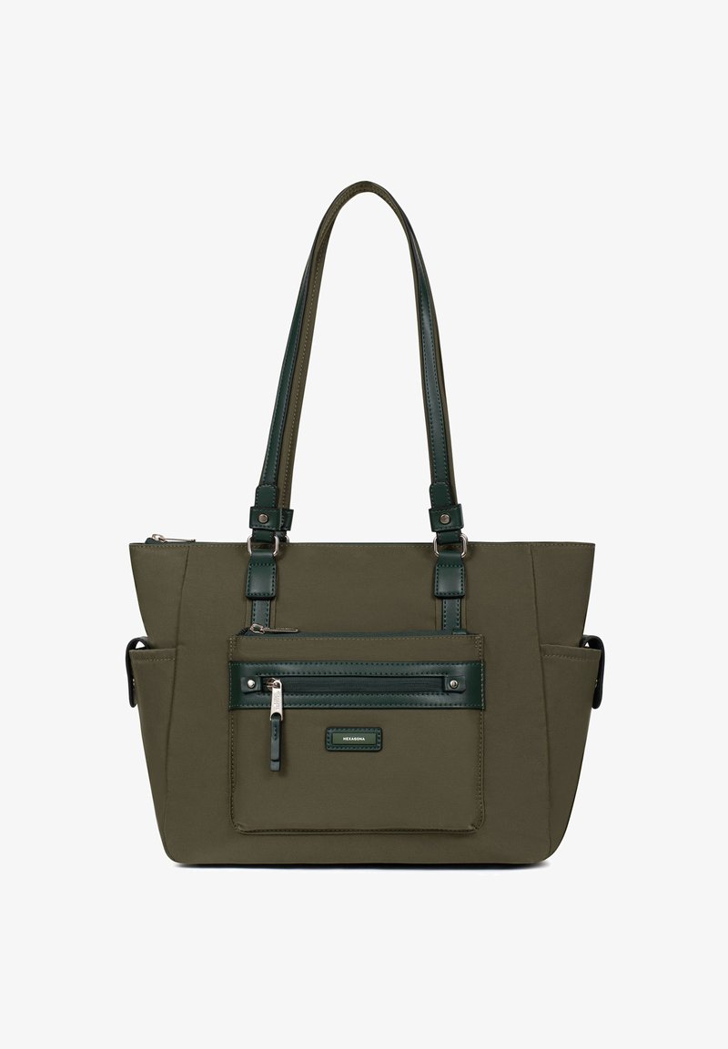 Groene nylon draagtas met twee schouderriemen, een voorzak met rits en glanzende leren accenten. Heeft een gestructureerde vorm en meerdere compartimenten.