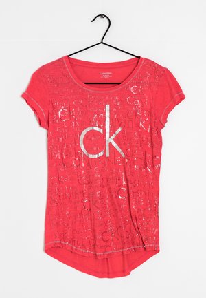 T-shirt print - red