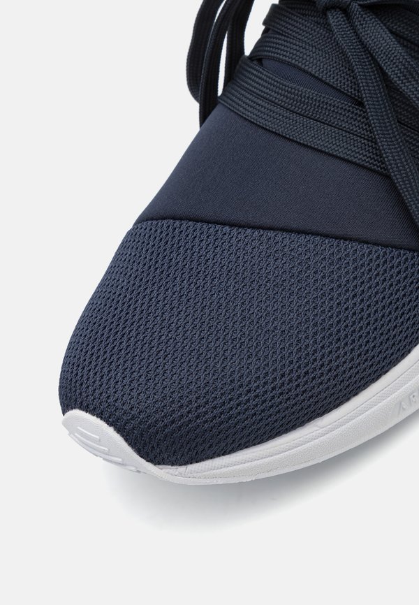 RAVEN UNISEX - Trainers2