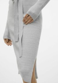Vero Moda SABA  - Abito in maglia - light grey melange