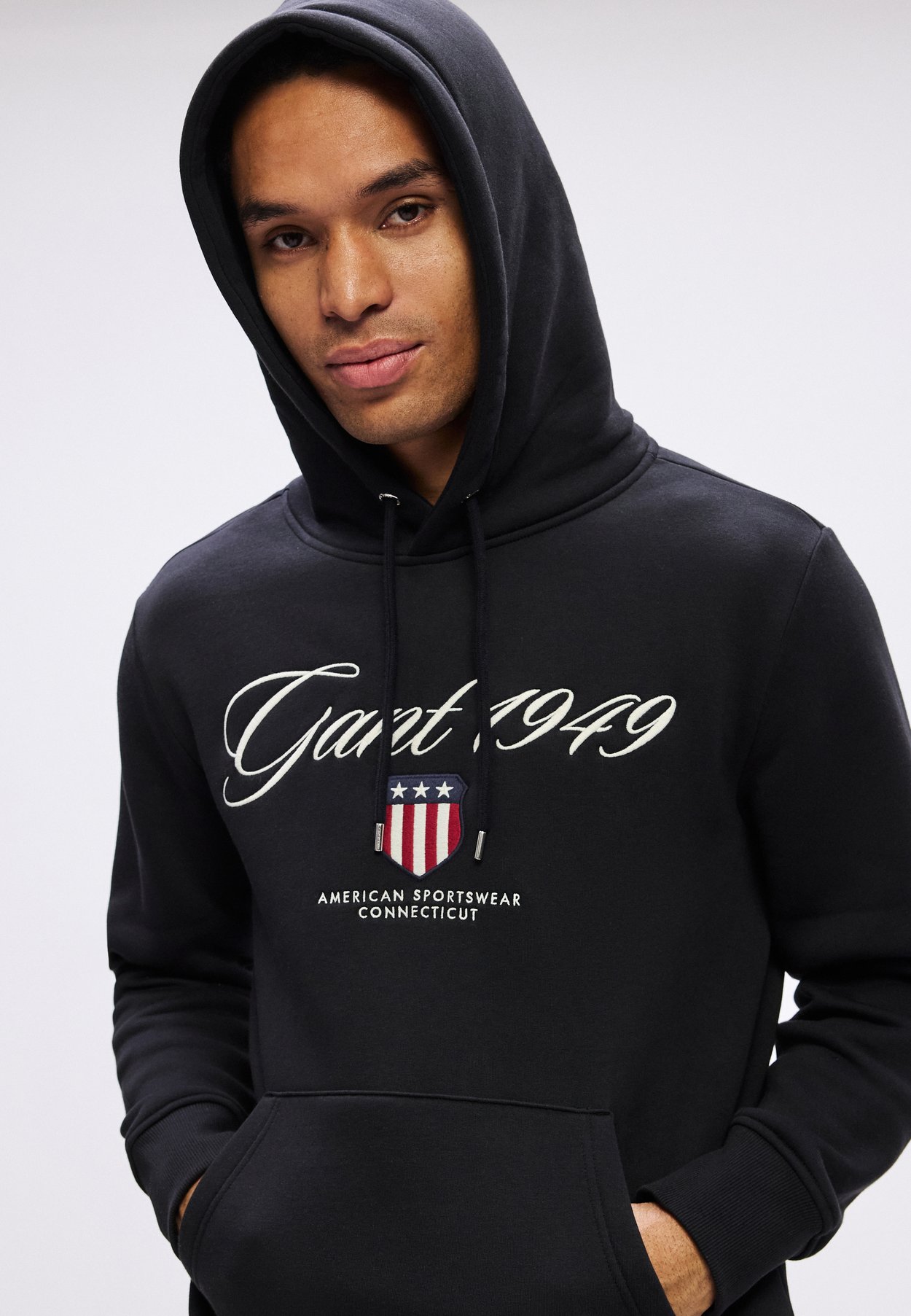 GRAPHIC HOODIE