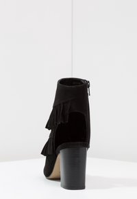 River Island Varrelliset sandaalit - black