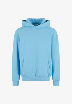 Helles blaues Hoodie aus weichem Stoff mit einer Vordertasche, verstellbarem Kapuzenschild und gerippten Bündchen und Saum. Einfaches, schnörkelloses Design.