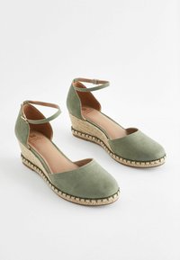 Next FOREVER COMFORT CLOSED TOE -REGULAR FIT - Keilpumps - green