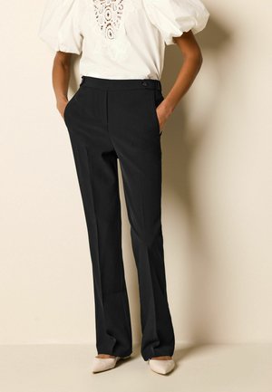 TAILORED ELASTIC TALL REGULAR FIT - Housut - black