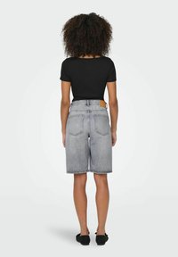 ONLY ONLSONNY HW WIDE - Kratke hlače od trapera - light grey denim