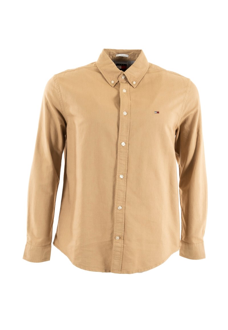 Beige langslippend overhemd met knoopjeskraag, voorflap en klein geborduurd logo op de linkerborst. Glad katoenmateriaal.