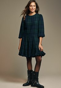 Laura Ashley Dienas kleita - green black