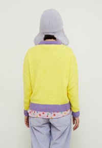 Dr. Bloom SWEATER POPPY - Jersey de punto - amarillo