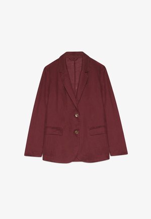 Blazer ajusté rouge foncé avec deux boutons sur le devant, poches à rabat, manches longues et col à revers cranté.