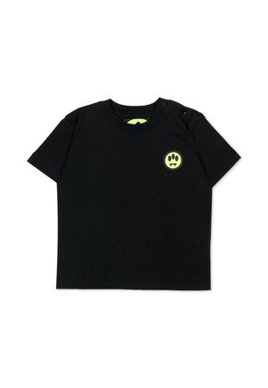 Zwart korte mouwen peuter T-shirt met twee drukknoopjes op de schouder en een kleine ronde gele smiley met drie ogen op de linkerborst.