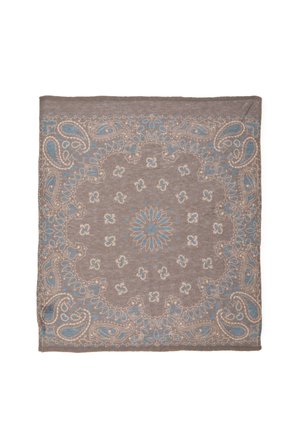 Foulard carré marron avec des motifs symétriques en beige et bleu de paisley et de fleurs, centrés dans un design circulaire.