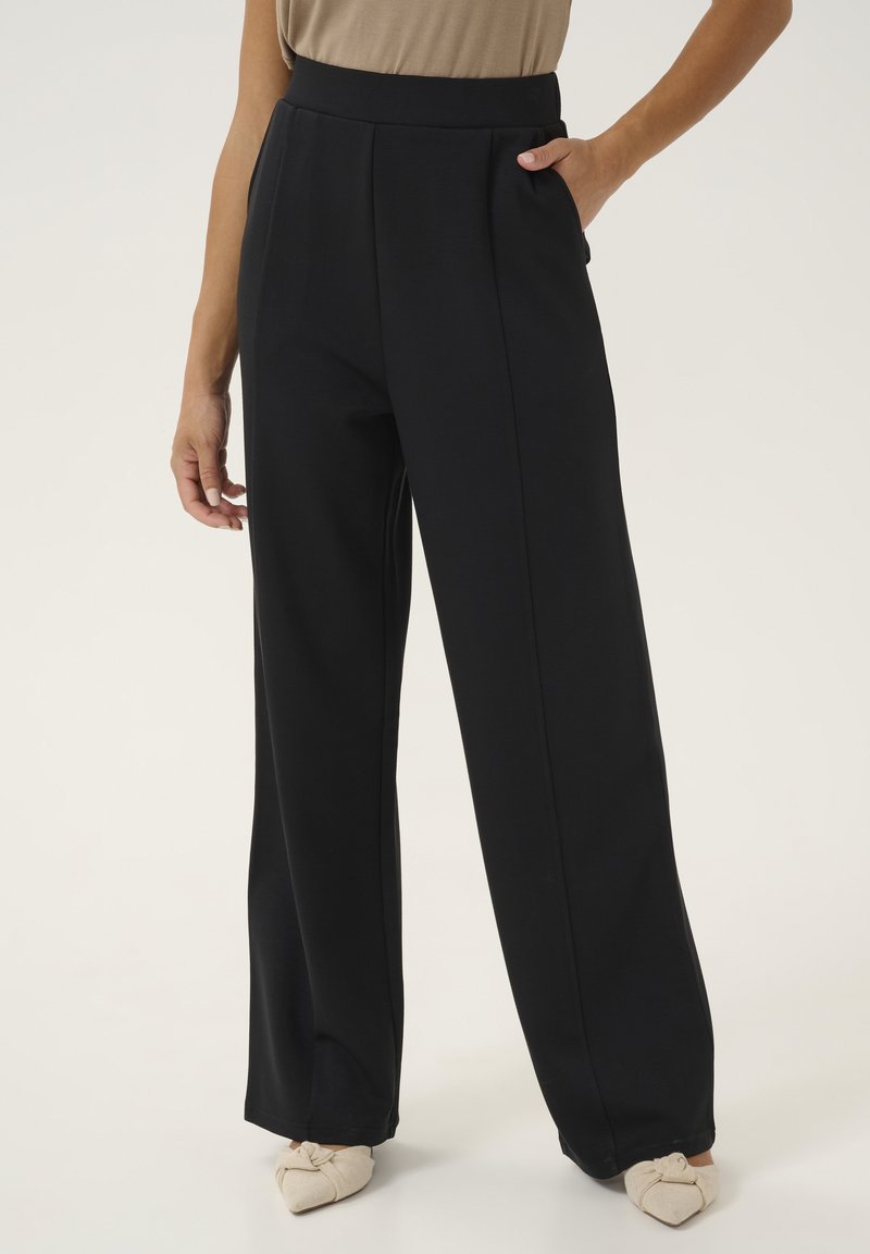 Culture CUBESS CHABRINA - Hlače - black