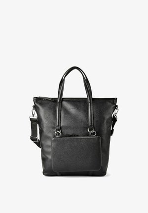 Sac fourre-tout en cuir noir texturé avec deux poignées, bandoulière amovible et pochette zippée attachée à l'avant.