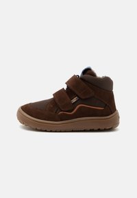 Unselected, dark brown