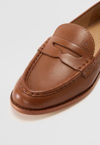 Lauren Ralph Lauren WYNNIE - Čevlji brez vezalk - deep saddle tan