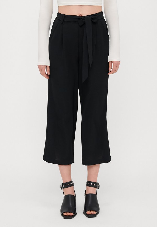 ONLWINNER LIFE CULOTTE  - Stoffhose