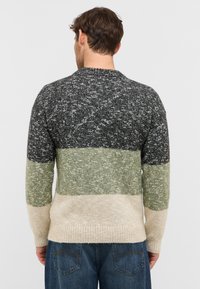 Mustang ELWOOD beżowy