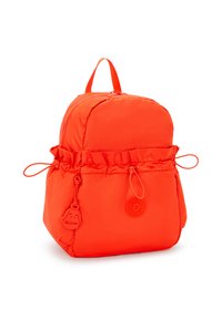 Oranje nylon rugzak met ronde vorm, verstelbare trekkoordsluiting, gerimpelde accenten en een merklabel met een aapontwerp.