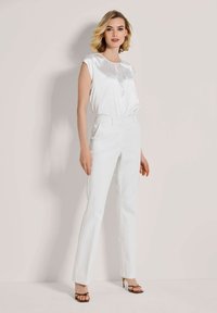 MADELEINE Stoffhose - white