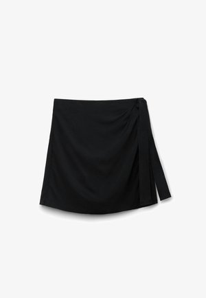 Tezenis, - Spódnico-spodenki