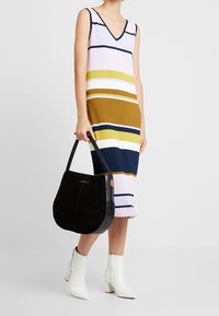 Ted Baker Neulemekko - light pink
