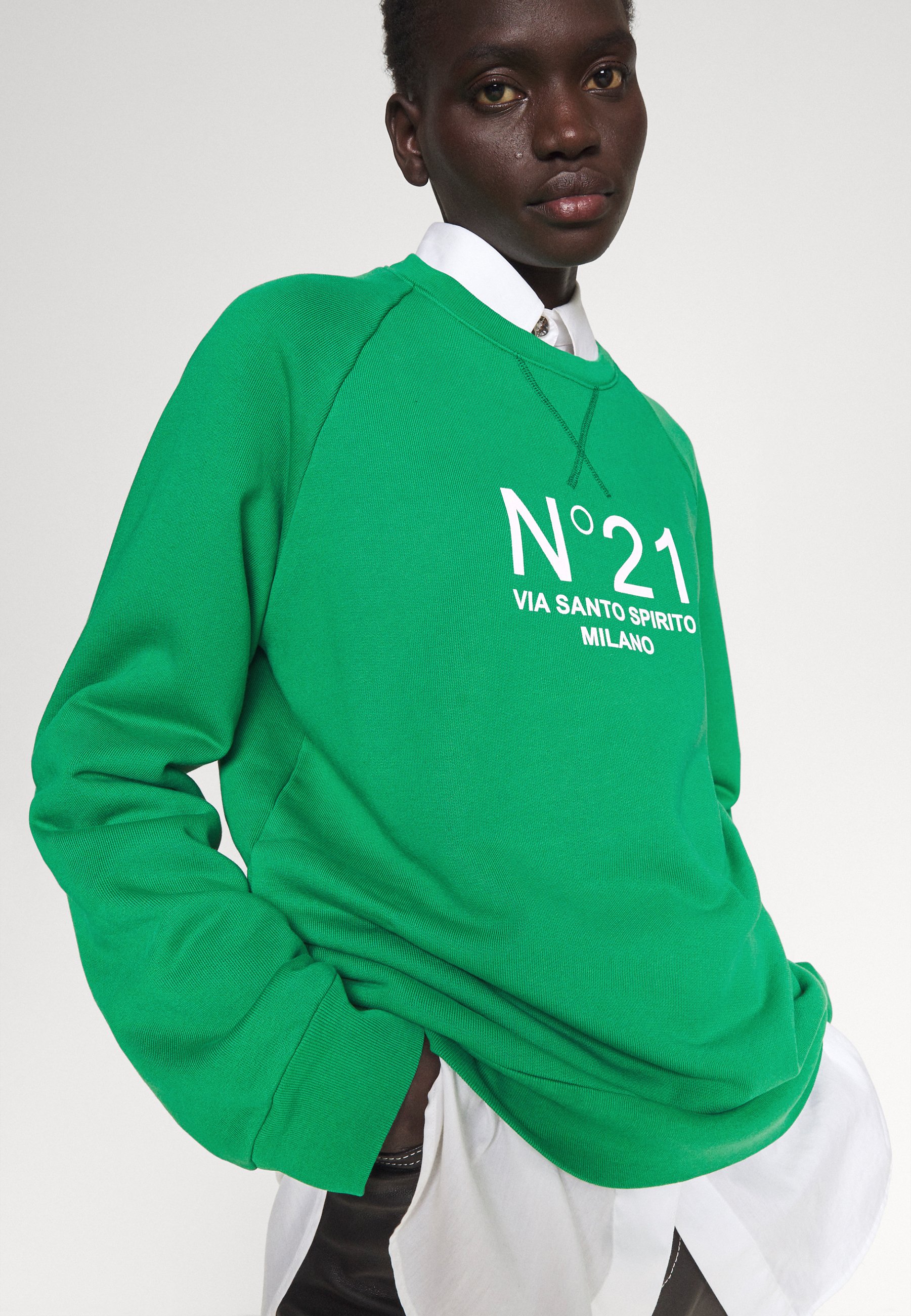 N°21 FELPA - Sweater - verde smeraldo/Groen - Zalando.nl