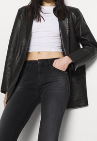 Diesel Vaqueros pitillo - grey denim