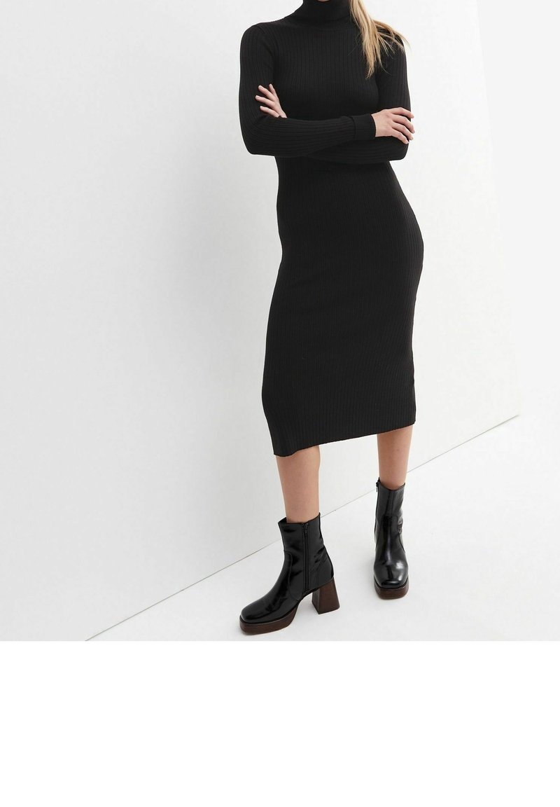 New Look Robe fourreau black/noir (Seconde main) ZALANDO