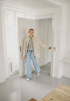 Kaffe KALEILA QUILTED ZIPPER  - Übergangsjacke - feather gray