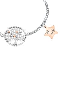 Pendente in argento a forma di albero della vita con rifiniture in oro rosa, dotato di un ciondolo a forma di stella inciso con "la mia famiglia", su un bracciale a catena.