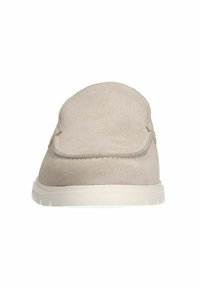 Hellbeige Wildlederschlupfschuhe mit runder Zehenform und gesteppten Details, ausgestattet mit einer weißen Gummisohle. Einfaches Design, ohne sichtbare Beschläge.