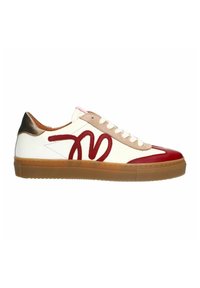 White leather sneakers featuring a burgundy design on the toe and side, beige textured accents, and a gold heel cap on a rubber sole.