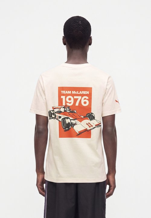 PUMA MCLAREN RACING GRAPHIC TEE - Print T-shirt - alpine snow — photo 3