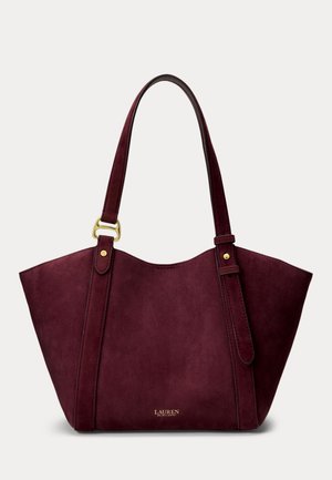 Dyb burgunderfarvet lædertaske med to stropper, gulddetaljer og lille guld "Lauren Ralph Lauren" logo foran i midten.