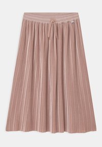 Falda midi plisada de suave tela rosa con cinturilla elástica y cordón ajustable. La textura presenta líneas verticales sutiles y un caído ligero.