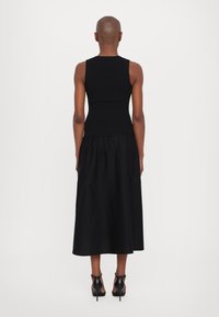 Marella YACTH - Kjole - nero