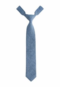 Corbata de tela texturizada azul clara con un nudo clásico, mostrada plana sobre un fondo blanco.