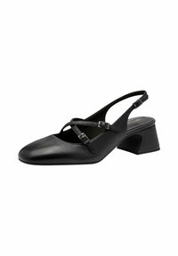 Černé slingback boty s špičatou špičkou, malým blokovým podpatkem a křížovými pásky s nastavitelnými přezkami. Hladká kožená textura.