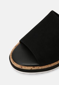 Bullboxer Mules - black