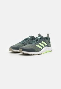 adidas Performance EVERYSET  - Training shoe - legend ivy/green spark