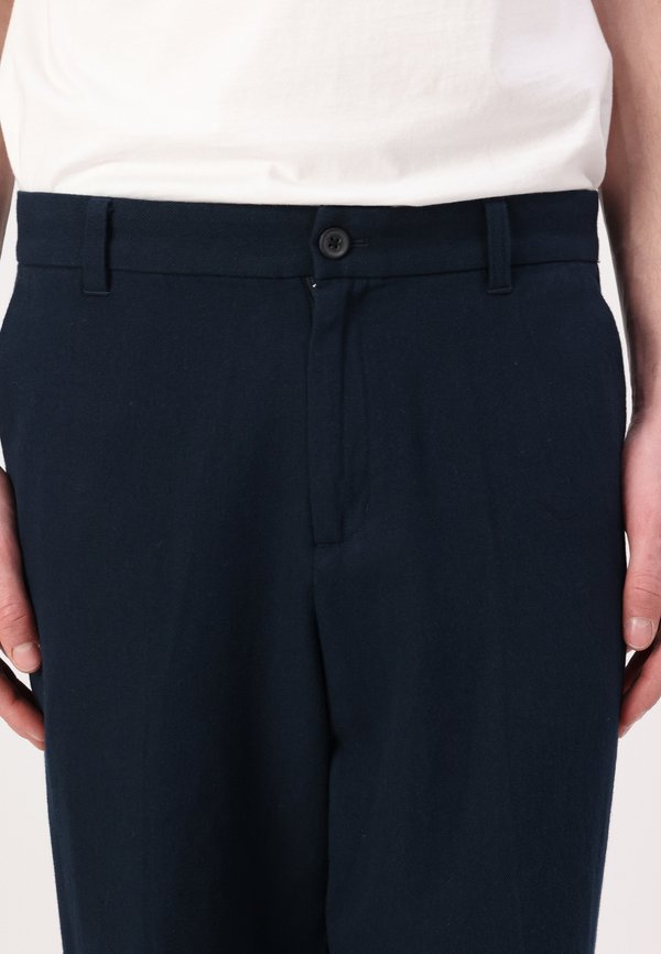 NOAH TROUSERS - Chinos - salute2