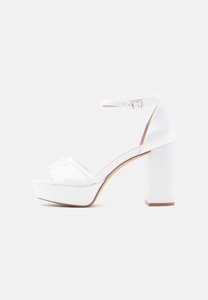 Plateausandaler - white