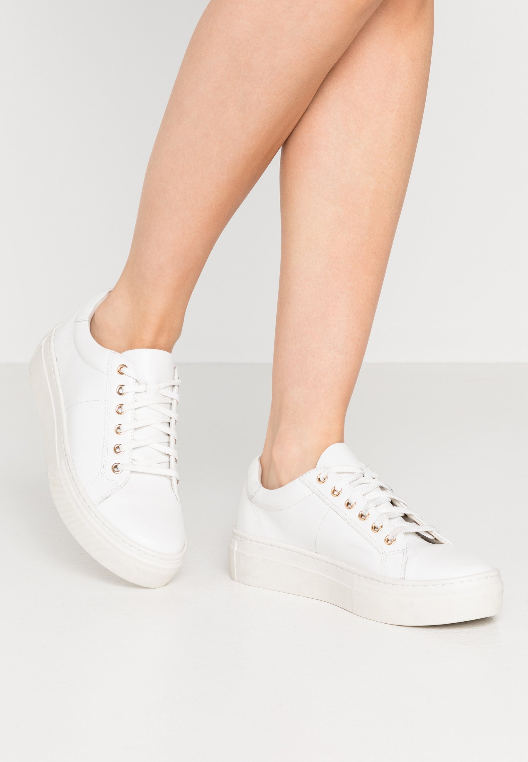 Vagabond ZOE Joggesko whitehvit Zalando.no Vagabond ZOE PLATFORM Joggesko whitehvit Zalando.no