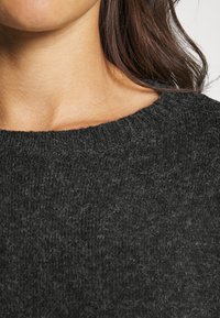 Vero Moda Petite VMDOFFY O NECK BOXY - Camisola - black