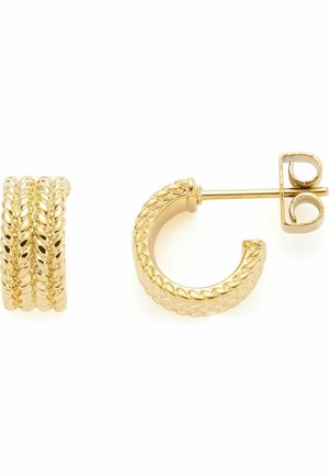 Małe złote kolczyki koła o splatanym, sznurowym wzorze i z zapięciem na sztyft, pokazane z przodu i z boku na białym tle.