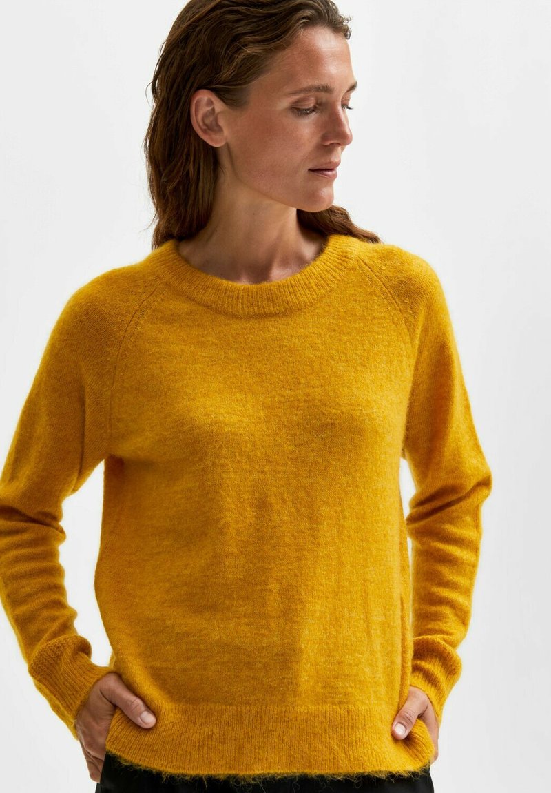 Damen Strickjacken | Selected Femme RUNDHALS Strickpullover senfgelb/senf - LQ61607 Damen Strickjacken | Selected Femme RUNDHALS Strickpullover senfgelb/senf - LQ61607