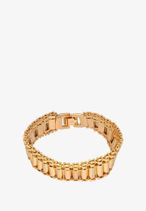 Arany színű karkötő, amely egymásba fonódó szegmensekből áll, kis gyöngyökkel és négyszögletes díszítésekkel textúrázva, tiszta kövekkel kiemelve.